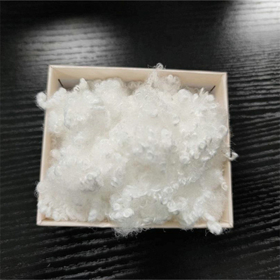 좋은 가격 폴리에스터 스테이플 섬유 HCS 홀 컨조게이트 실리콘화 폴리에스터 섬유 베개 3D 7D 15D 32mm 51mm 64mm 온라인으로